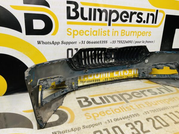 BUMPER Skoda Octavia 2019-2023 VOORBUMPER 2-H2-10097z