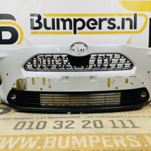 BUMPER Toyota Yaris Cross 4xpdc  2020-2024 VOORBUMPER 2-D3-10104z