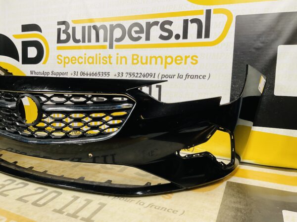 BUMPER Opel Insignia Facelift 4xpdc  VOORBUMPER 2-i6-10106z