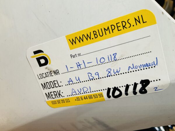 BUMPER Audi A4 B9 8W Normaal 4xpdc  VOORBUMPER 1-H1-10118z