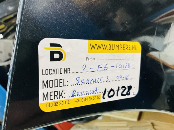 BUMPER Renault Scenic 3  2009-2012 VOORBUMPER 2-F6-10128z
