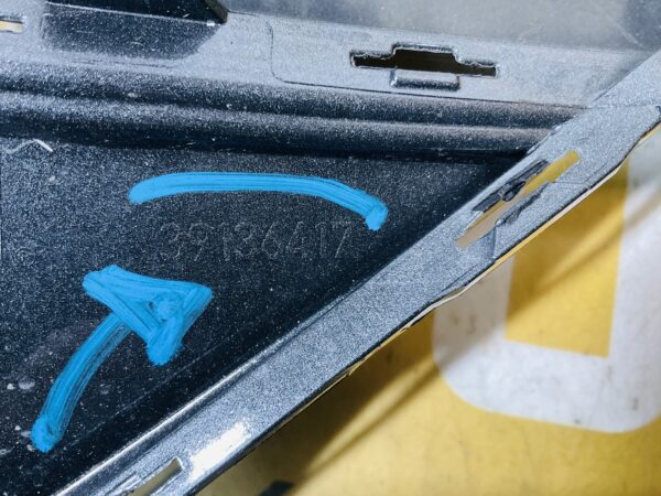 BUMPER Opel Insignia B  6xpdc 2016-2021 VOORBUMPER 2-i6-10132z