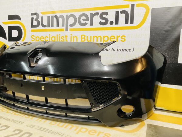 BUMPER Renault Wind  HG620101084R VOORBUMPER 2-F10-10141z