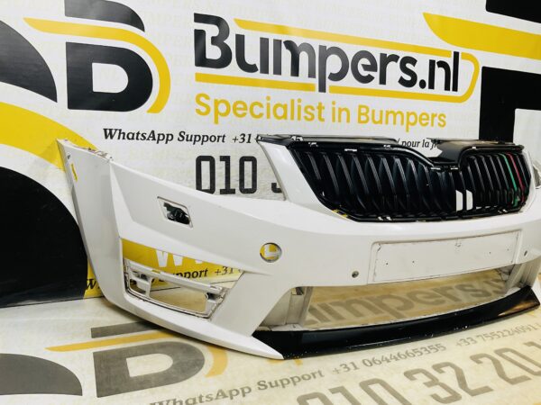 BUMPER Skoda Octavia 3 5E RS 2012-2017 VOORBUMPER 2-H2-10142z