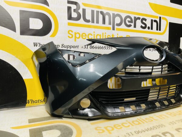 BUMPER Toyota Aygo Facelift 2017-2021 VOORBUMPER 2-D1-10158z