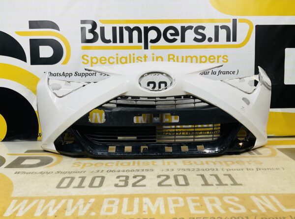 BUMPER Toyota Aygo Facelift 2017-2021 VOORBUMPER 2-D1-10159z