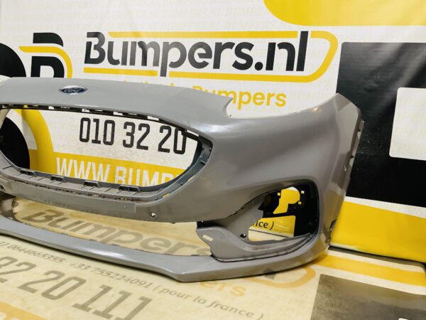 BUMPER Ford Puma STline ST-Line  6xpdc VOORBUMPER 1-D5-10239z