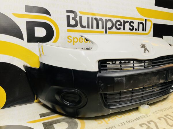 BUMPER Peugeot Partner Citroen Berlingo  VOORBUMPER 2-J5-10251z