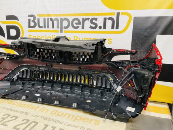 BUMPER Renault Austral 2022-2024 620225489R VOORBUMPER 1-Z4-10271z