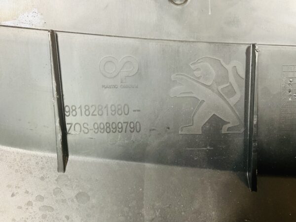 Grille Peugeot Partner 9818281980 2019-2023 Grill 2-R1-9782T