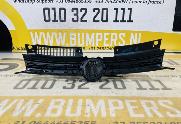 Grille Volkswagen Golf 6  2007-2012 Bumper Grill 2-R2-9814T