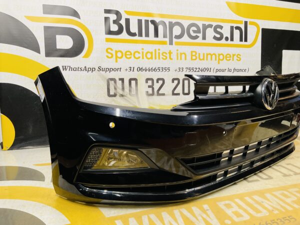 BUMPER Volkswagen Polo 2G +Grill 4xpdc 2017-2022  2-H13-10378z