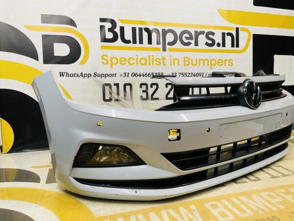 BUMPER Volkswagen Polo 2G +Grill 4xpdc 2017-2022  2-H13-10381z