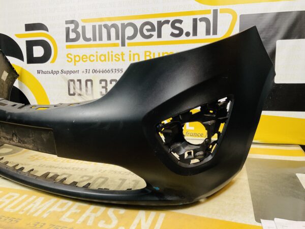 BUMPER Renault Trafic 2 Opel Vivaro 2014-2019 2-F10-10397z