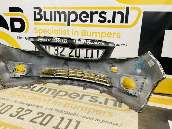 BUMPER Chevrolet M300 2-H14-10406z
