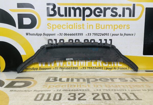 Onderplaat Volkswagen Passat B8 Rline R-Line 3G0805903J Voorbumperlip 2-R4-10443T