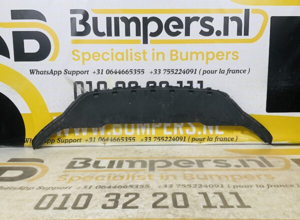 Onderplaat Volkswagen Passat B8 Rline R-Line 3G0805903J Voorbumperlip 2-R4-10443T