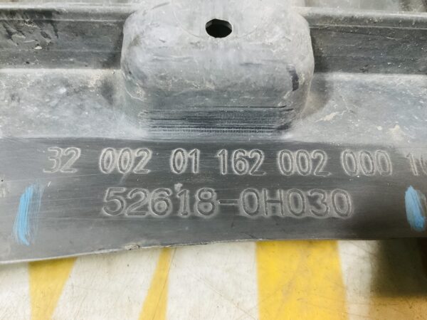 Onderplaat Toyota Aygo C1 108 52618-0H030 Voorbumper lip 2-R4-10444T