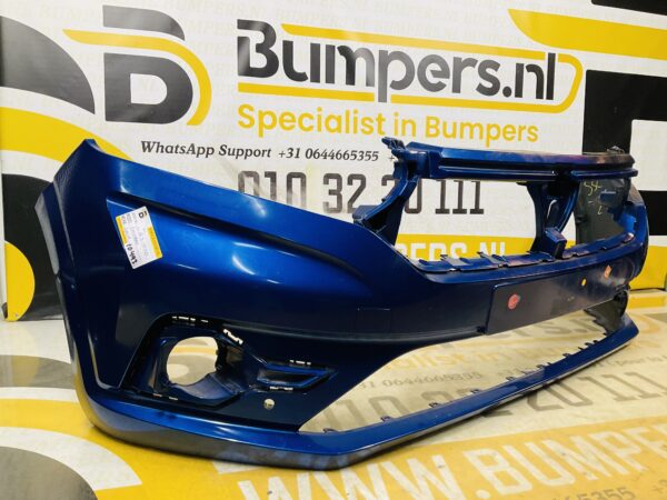 BUMPER Dacia Sandero 620228531R VOORBUMPER 1-G3-10493z