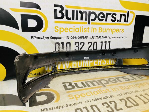 BUMPER Volkswagen Passat 3G0807221 VOORBUMPER 1-B7-10497z