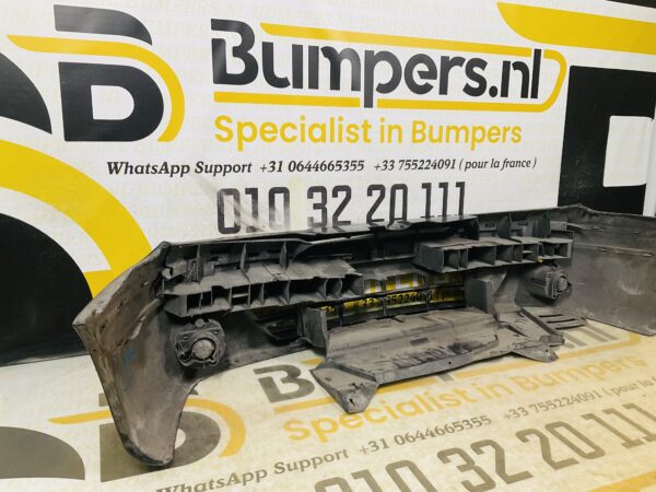 BUMPER Renault Scenic 7700428478 VOORBUMPER 2-F6-10501z