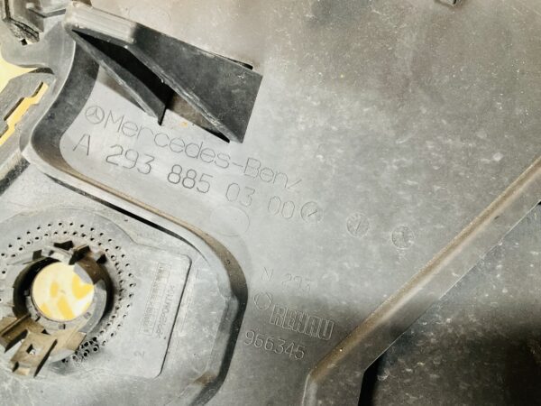 BUMPER Mercedes EQC A293 A2938850300 VOORBUMPER 1-A10-10531z
