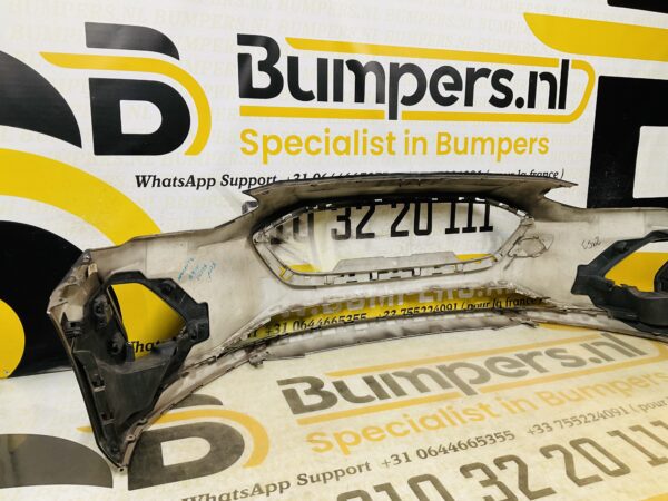 BUMPER Ford Focus MK4 Normaal  VOORBUMPER 1-D10-10535z