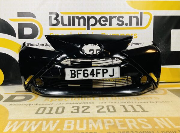 BUMPER Toyota Aygo 2014-2017 VOORBUMPER 2-D1-10546z