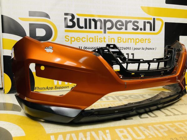 BUMPER Nissan Qashqai XTrrail X-Trail VOORBUMPER 1-G10-10555z