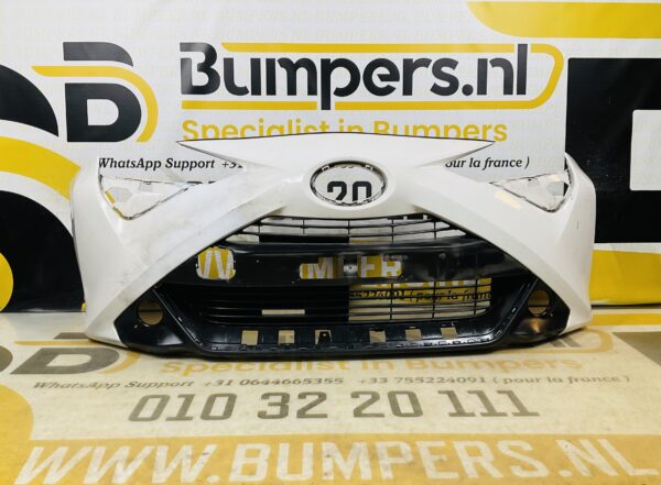 BUMPER Toyota Aygo Facelift 2017-2021 VOORBUMPER 2-D1-10568z