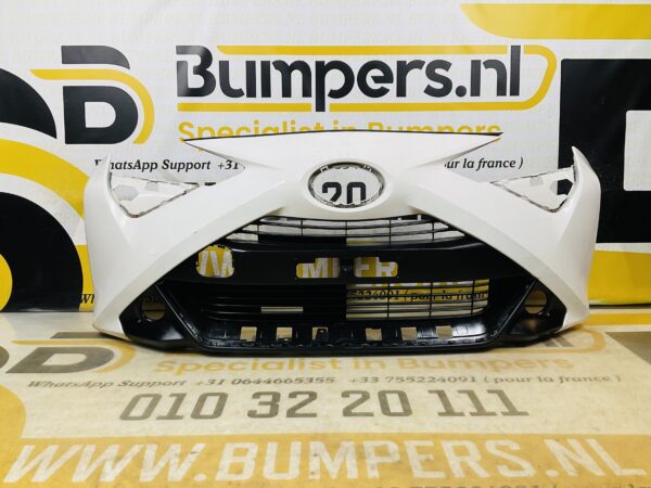 BUMPER Toyota Aygo Facelift 2017-2021 VOORBUMPER 2-D1-10569z