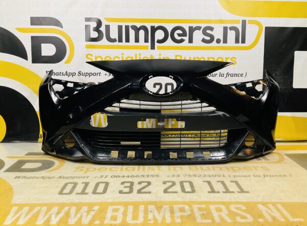 BUMPER Toyota Aygo Facelift 2017-2021 VOORBUMPER 2-D1-10572z