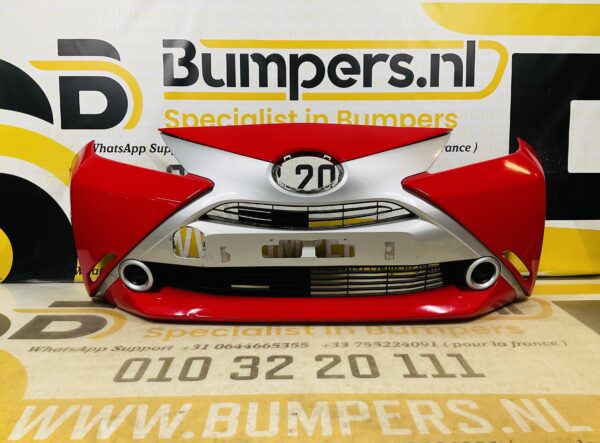 BUMPER Toyota Aygo 2014-2017 VOORBUMPER 2-D1-10575z