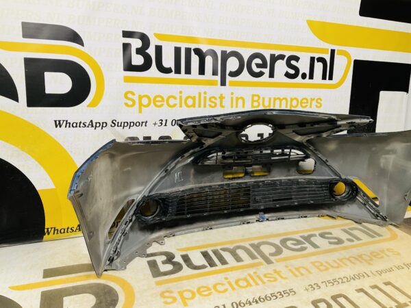 BUMPER Toyota Aygo  2014-2017 VOORBUMPER 2-D1-10576z