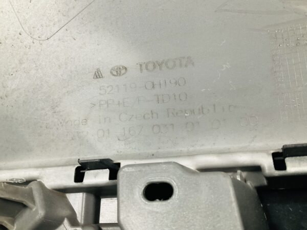 BUMPER Toyota Aygo X Cross 2022-2024 VOORBUMPER 2-D5-10601z