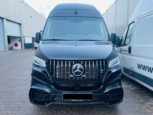 Mercedes Sprinter W907 AMG Sport 2018-2024 + GT Grill Voorbumper