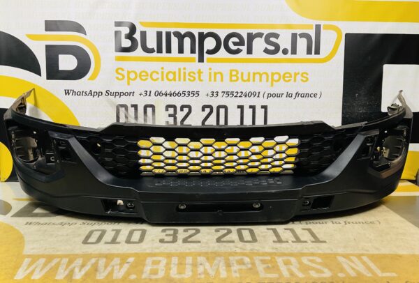 BUMPER Fiat Iveco Daily  5801599257 VOORBUMPER 2-B5-10832z