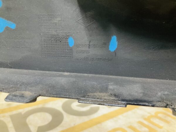 BUMPER Renault Megane 4 620225094R VOORBUMPER 2-F4-10844z