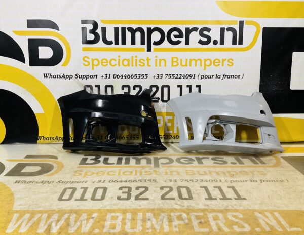Bumper Hoek Audi A1 8x0 2010-2015 SLINE S1 S-LINE RECHTS 8x0807438D Voorbumper