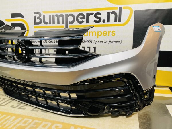 BUMPER Volkswagen Tiguan Rline R-Line 6xpdc 2022-2023  VOORBUMPER 1-B8-10722z