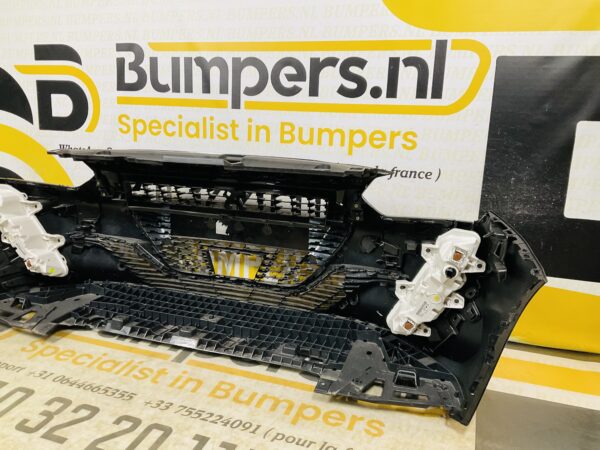 BUMPER Peugeot 208 GTline GT-Line 2019-2023  VOORBUMPER 2-H9-10703z