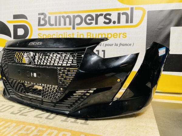 BUMPER Peugeot 208 GTline GT-Line 6xpdc 2019-2022  VOORBUMPER 2-H9-10704