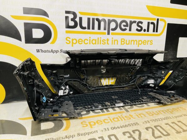 BUMPER Peugeot 208 GTline GT-Line 6xpdc 2019-2022  VOORBUMPER 2-H9-10704