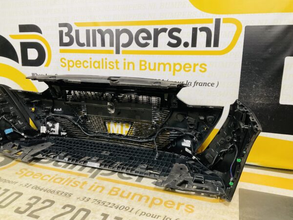 BUMPER Peugeot 208 GTline GT-Line 6xpdc 2019-2022  VOORBUMPER 2-H9-10704