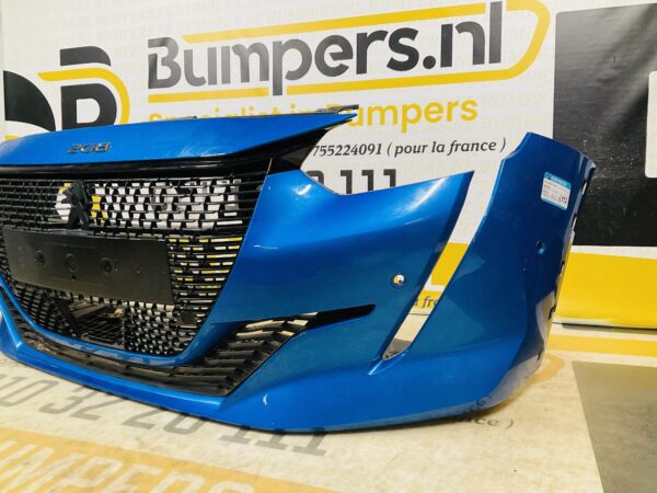 BUMPER Peugeot 208 GTline GT-Line 6xpdc 2019-2022  VOORBUMPER 2-H9-10706z