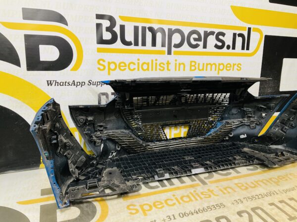 BUMPER Peugeot 208 GTline GT-Line 6xpdc 2019-2022  VOORBUMPER 2-H9-10706z