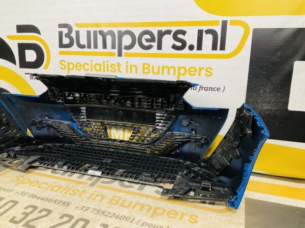 BUMPER Peugeot 208 Normaal 2019-2022  VOORBUMPER 2-H9-10709z