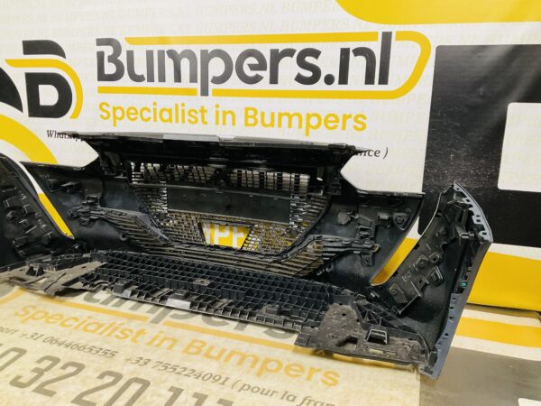 BUMPER Peugeot 208 GTline GT-Line 6xpdc 2019-2023 VOORBUMPER 2-H9-10711z