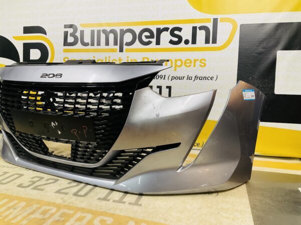 BUMPER Peugeot 208 Normaal 2019-2022  VOORBUMPER 2-H9-10714z