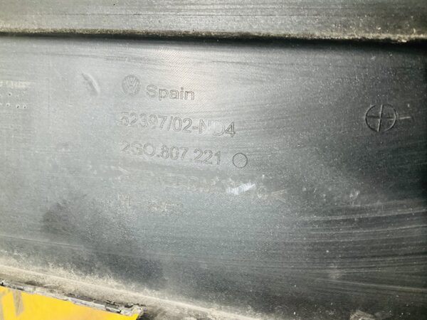 BUMPER Volkswagen Polo 2G 4xpdc 2017-2021  VOORBUMPER 2-H13-10727z